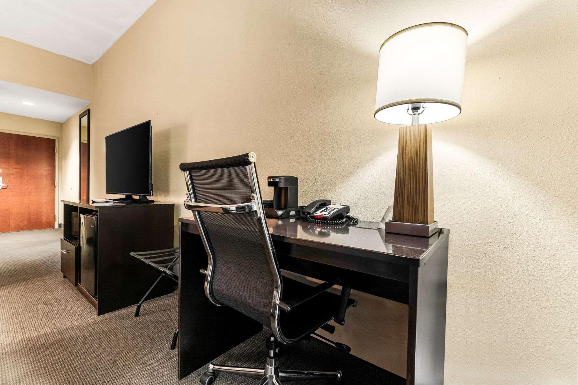 Sleep Inn & Suites Dyersburg I-155 מראה חיצוני תמונה